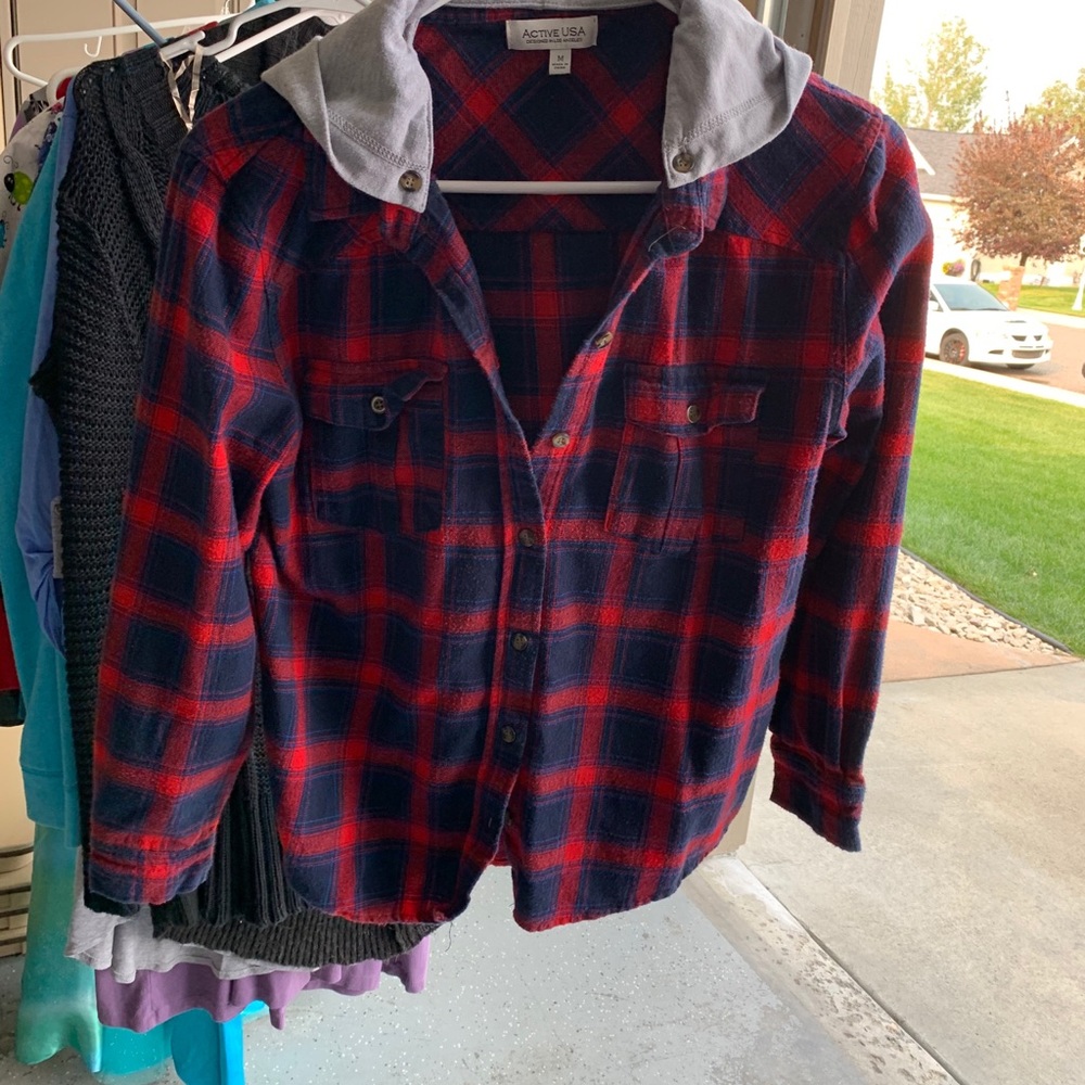 Junior’s Sweatshirt - Medium